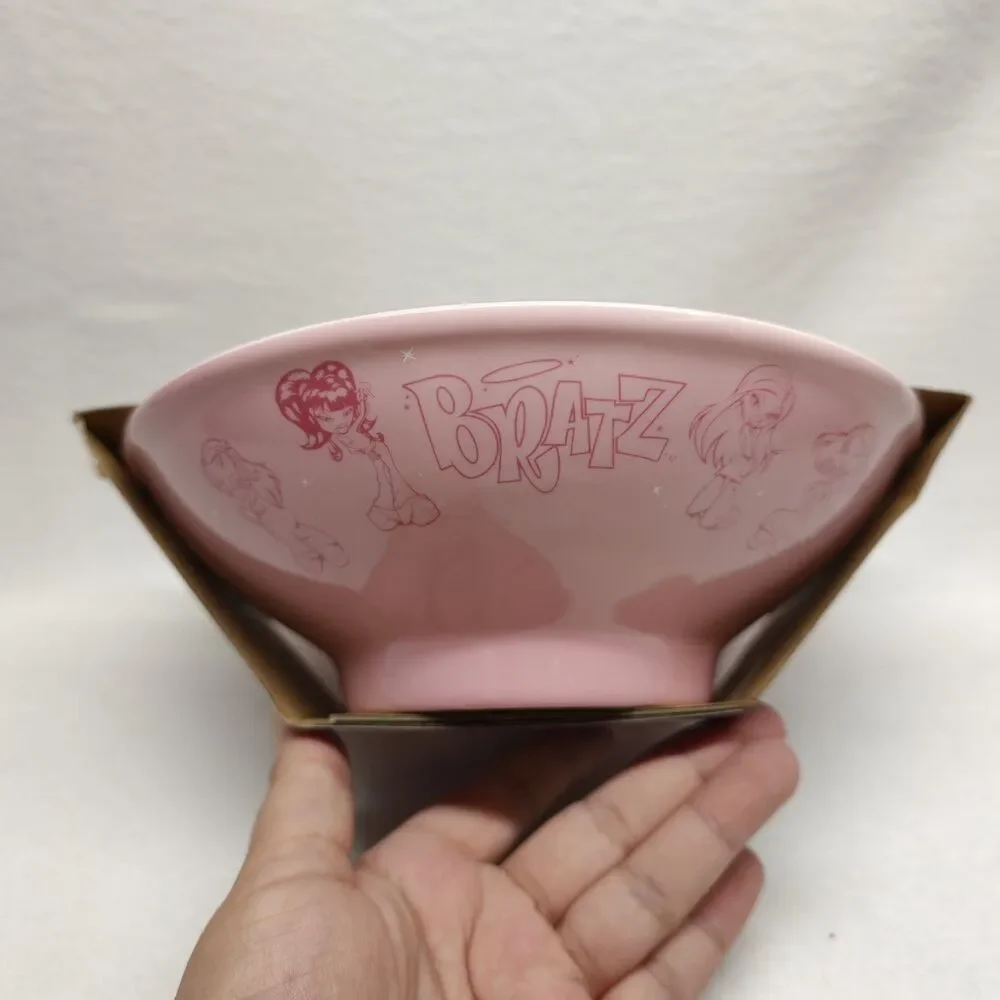 Bratz 30 Oz Ceramic Ramen Bowl with Chopsticks Pink 2024 MGA New in Package NWT